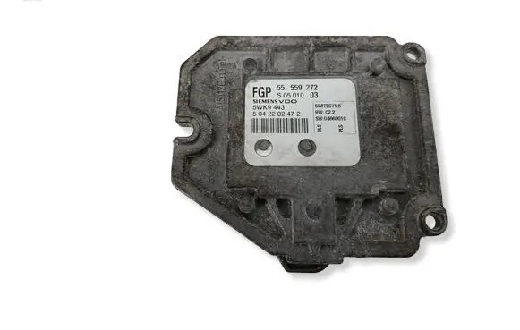 Opel Astra H Engine control unit/module 55559272 5042202472 5WK9443