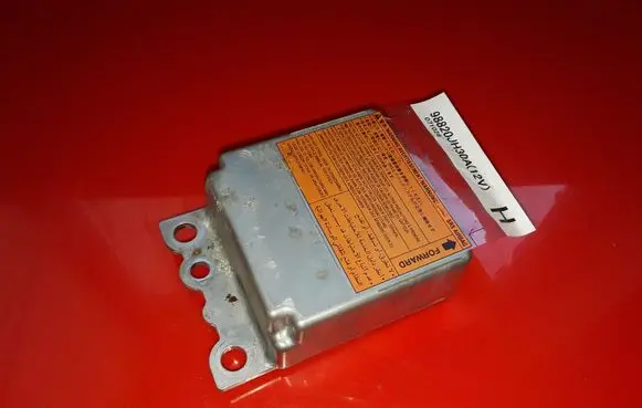 Nissan X-Trail T31 Airbag control unit/module 98820JH30A 071028