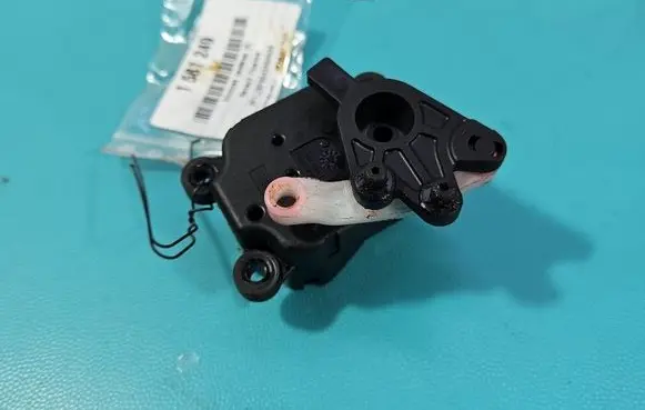 Renault Fluence A/C air flow flap actuator/motor A25101B380100 IMPRK1581249
