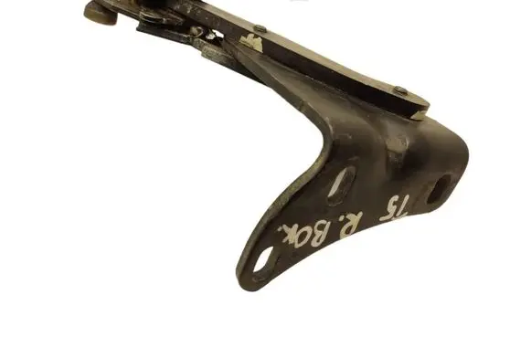 Volkswagen Transporter - Caravelle T5 Sliding door lower roller guide/hinge 7H0843398