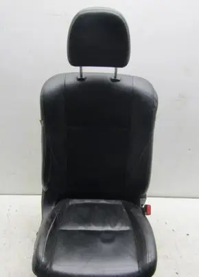 Mitsubishi Outlander Front passenger seat 4678