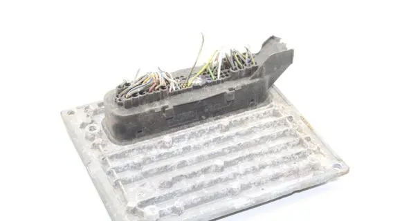 Ford Fiesta Engine control unit/module 6S6112A650FH S120977315