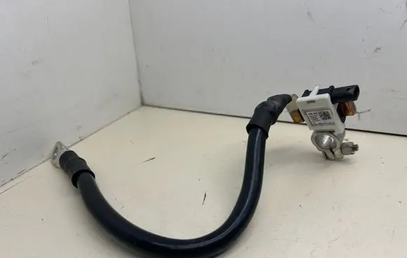 Audi Q5 SQ5 Negative earth cable (battery) 8R0915181C 09042015