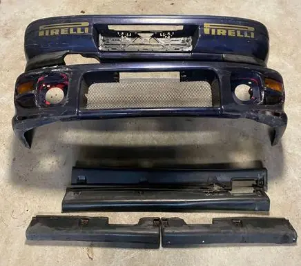 Subaru Impreza I Front bumper