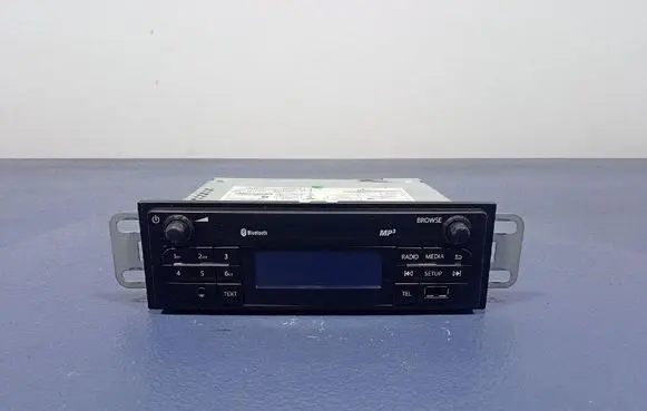 Opel Vivaro Radio/CD/DVD/GPS head unit 281157478R