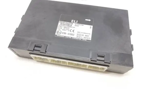 Subaru Outback Comfort/convenience module 88281AJ220 X1T23173H 97RI010653