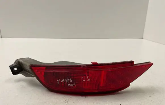 Ford Fiesta Rear fog light 8A6115K273AC 009926 168619