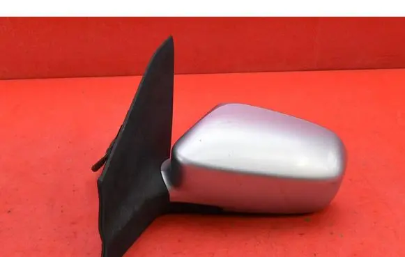 Honda Civic Front door electric wing mirror 010672