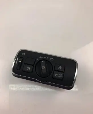Volvo V60 Light switch 30739448