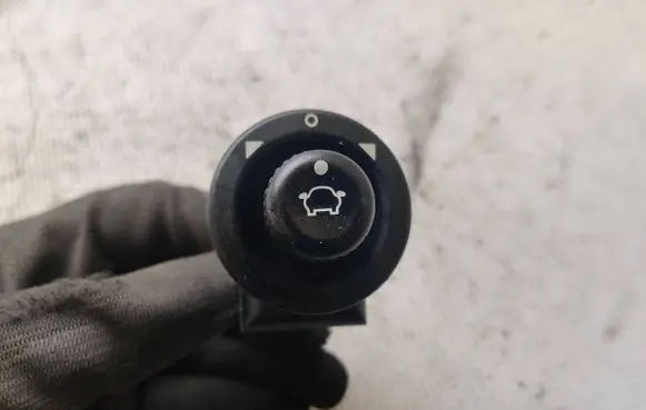 Ford Transit Wing mirror switch 93BG17B676BB
