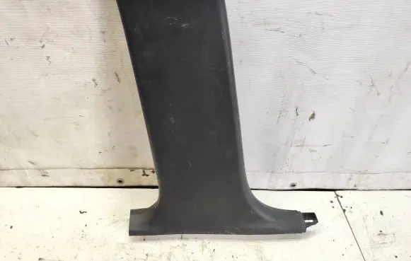 Audi A4 S4 B6 8E 8H (B) pillar trim (bottom) 8E0867239 8E0867285