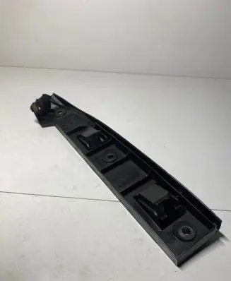Volkswagen Golf IV Front bumper mounting bracket 1J0807184A