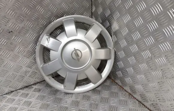 Opel Agila A R14 wheel hub/cap/trim 90576188