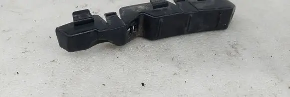 KIA Ceed Front bumper mounting bracket 865181H500