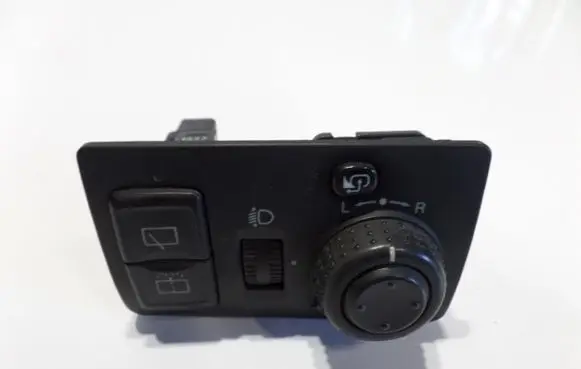 SsangYong Rexton Tailgate/trunk/boot open switch SSREX