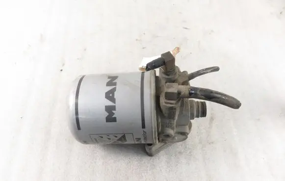 Man TGE 1gen Air conditioning (A/C) air dryer 81521550042