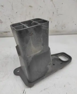 Peugeot 3008 I Front bumper mounting bracket 9682791280