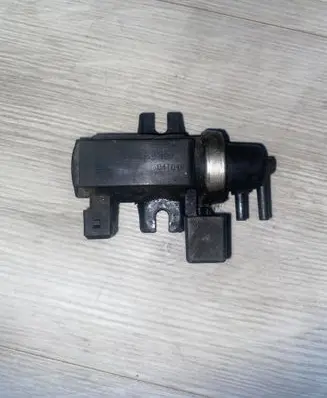 BMW X3 E83 Turbo solenoid valve 72279600