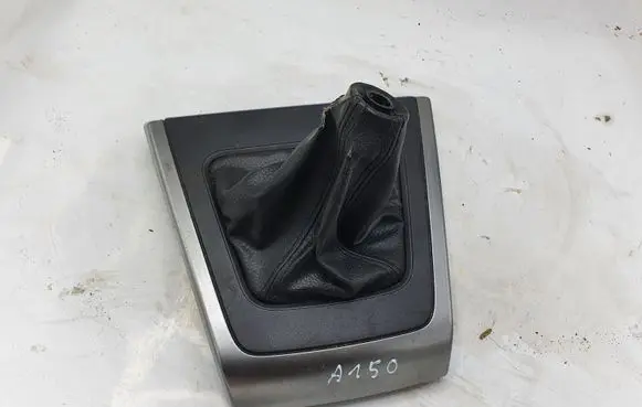Mazda 5 Gear shifter surround trim plastic K4366 CE1964341