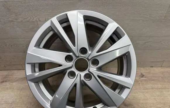 Volkswagen Touran III R16 alloy rim 5TA6010250Q