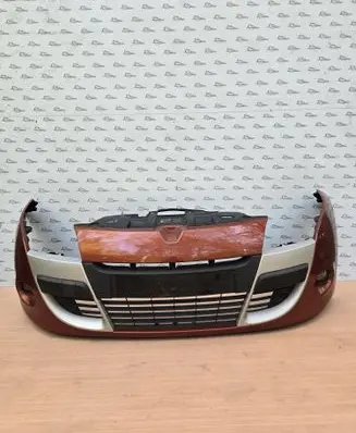 Renault Megane III Front bumper