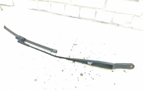 Skoda Octavia Mk2 (1Z) Front wiper blade arm 1Z1955410