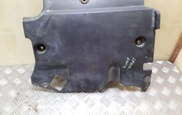 Toyota RAV 4 (XA20) Engine cover (trim)