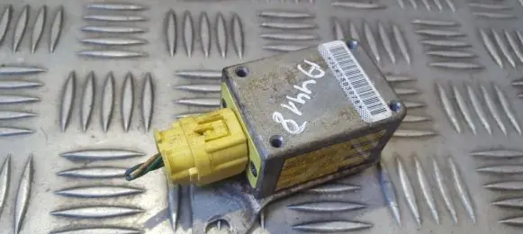 Subaru Legacy Airbag deployment crash/impact sensor 98235AE010 252300-0461