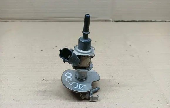 Skoda Octavia Mk4 AdBlue injector 7LA131113A