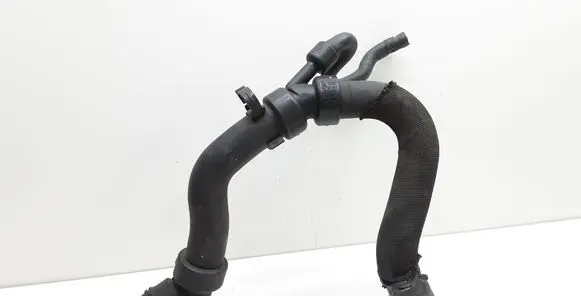 Audi A6 S6 C5 4B Engine coolant pipe/hose 4B0121101T