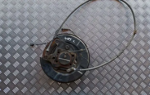 Rear wheel hub