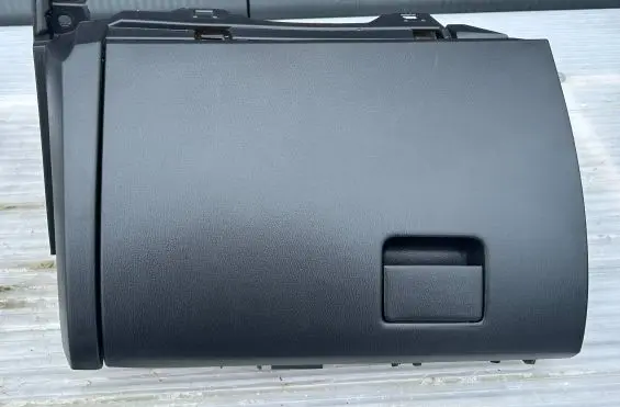 Mazda 3 III Glove box set BJS764261 KF090