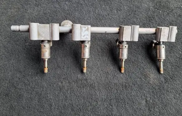 Nissan X-Trail T32 Fuel injectors set 0261500210 16600BV80A 15345926326