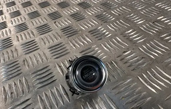 Engine start stop button switch