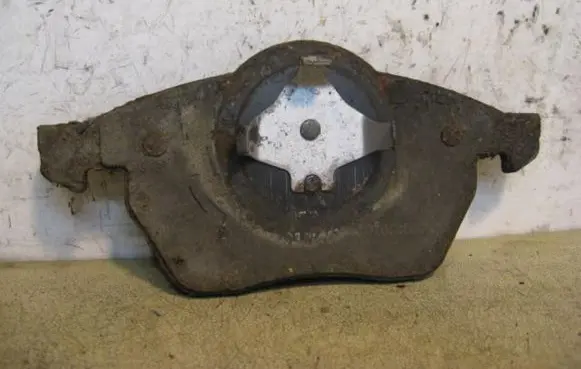 Volkswagen Sharan Brake pads (front) 