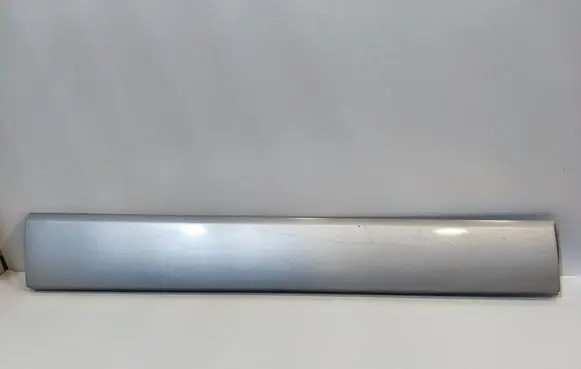 Opel Vivaro Sliding door trim (molding) 768541228R 768546496R