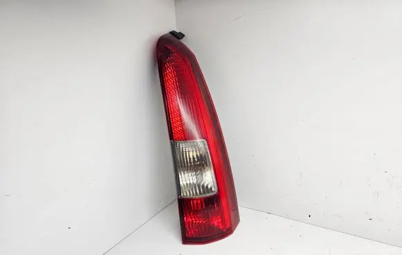 Volvo V70 Rear/tail lights 9154494