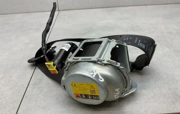 Opel Astra K Rear seatbelt 34230836A