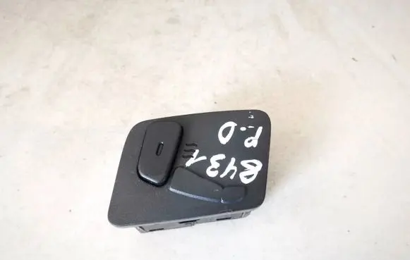 Chevrolet Epica Seat control switch 
