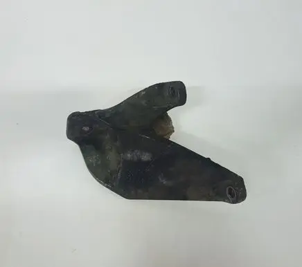 Audi A6 S6 C6 4F Engine mounting bracket 4F0199307N