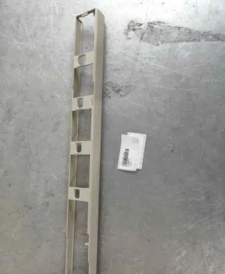 Volvo XC90 Front driver seat rail trim 31488333 39831651