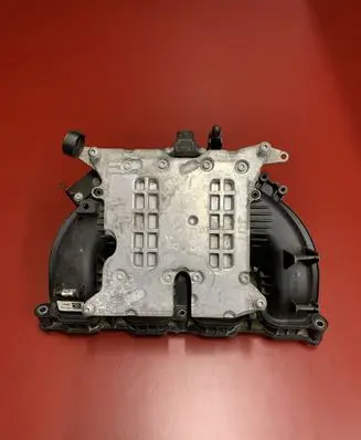 BMW X3 F25 Intake manifold 11617588126 7588126
