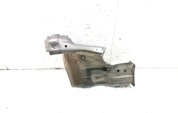 Volkswagen Polo VI Front quarter panel 