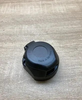 Volkswagen Tiguan Tow bar electric socket 