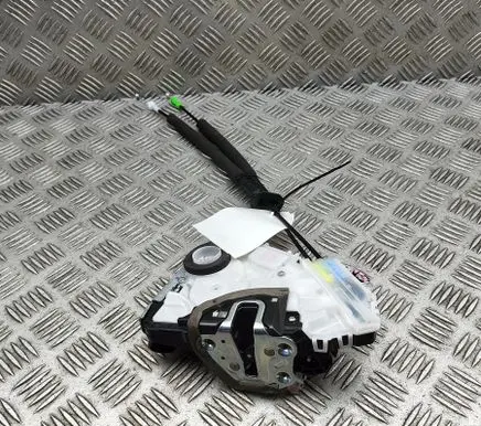 Toyota C-HR II Coupe door lock (next to the handle) 69040F4100