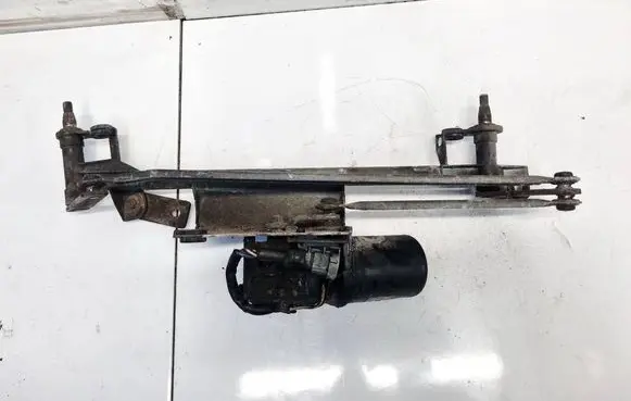 Renault Espace II Front wiper linkage and motor