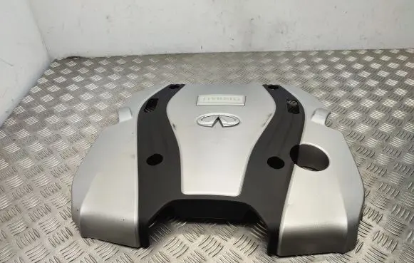 Infiniti Q50 Engine hood trim 140414GA0A 140414GA0B