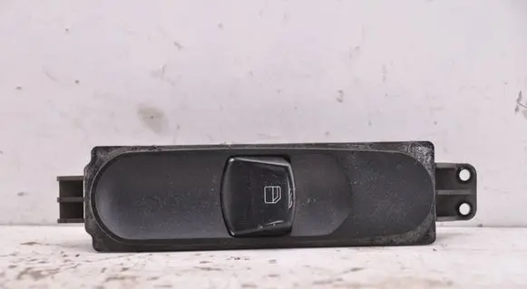 Mercedes-Benz Vito Viano W639 Electric window control switch A6395450613