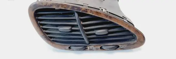Ford Galaxy Dash center air vent grill 95VWA014C21AFW 7M1819728E