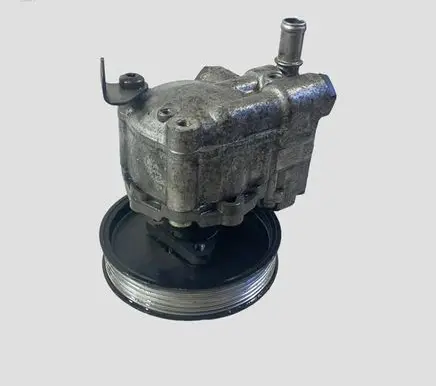 BMW 5 E60 E61 Power steering pump 7652974109 678084804